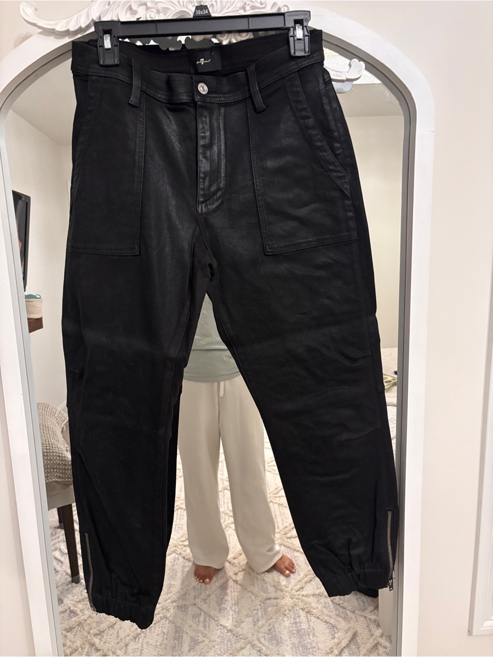 7 For All Mankind black costed Jogger Pants with Front Patch Pockets